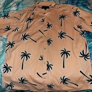 Men's Button Up Shirt Medium